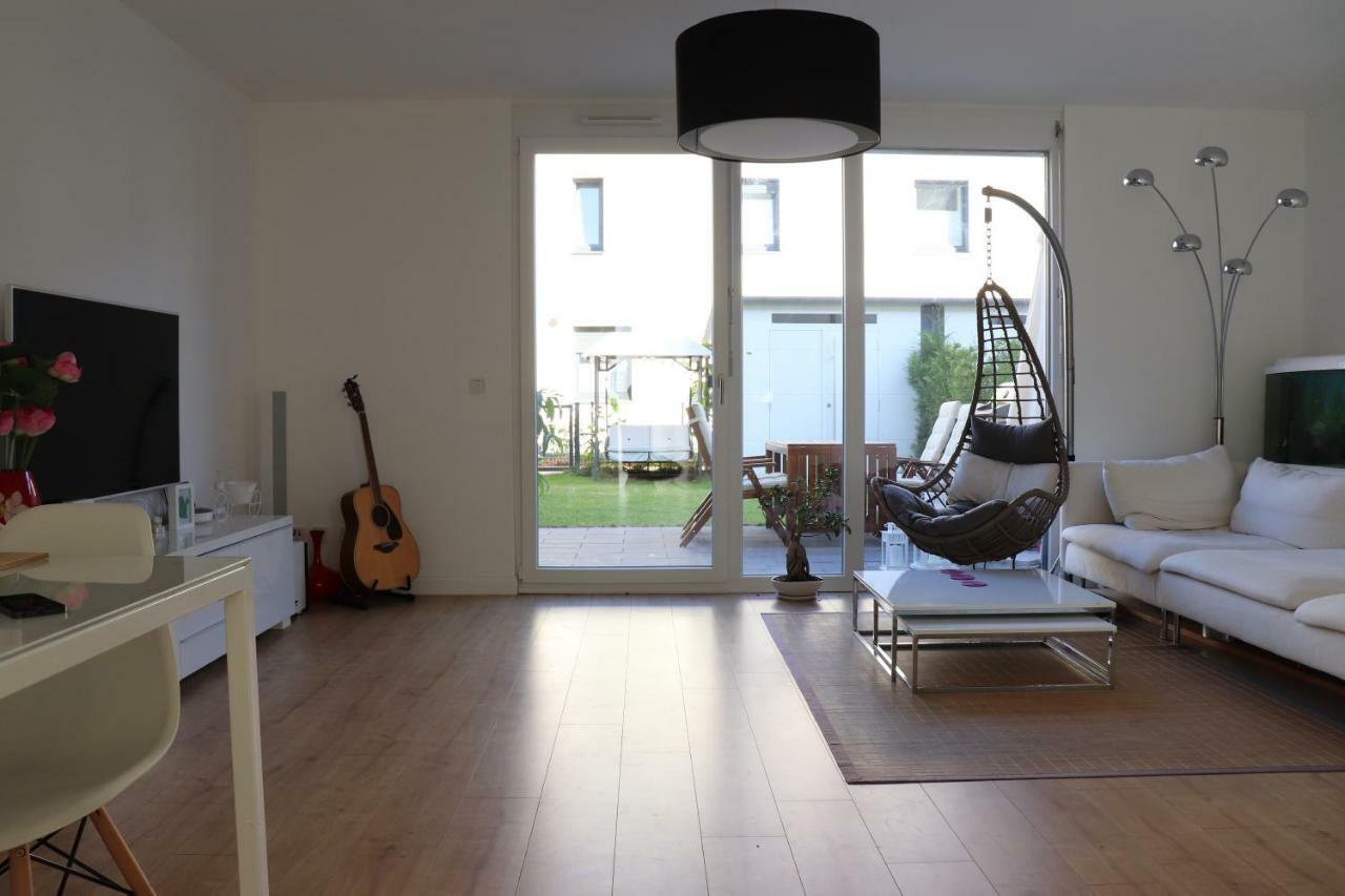 Privatzimmer An Der Messe Hannover Exteriör bild
