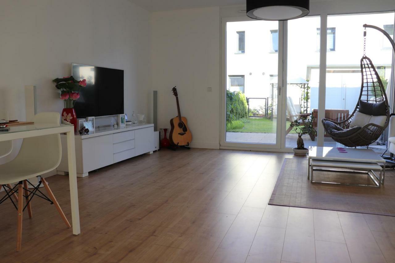 Privatzimmer An Der Messe Hannover Exteriör bild